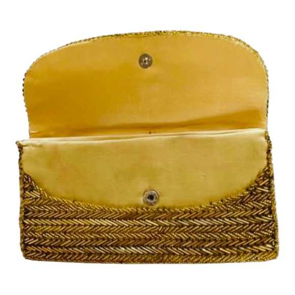 Vintage Gold Beaded 1940’s Clutch Bag - Picture 2 of 4